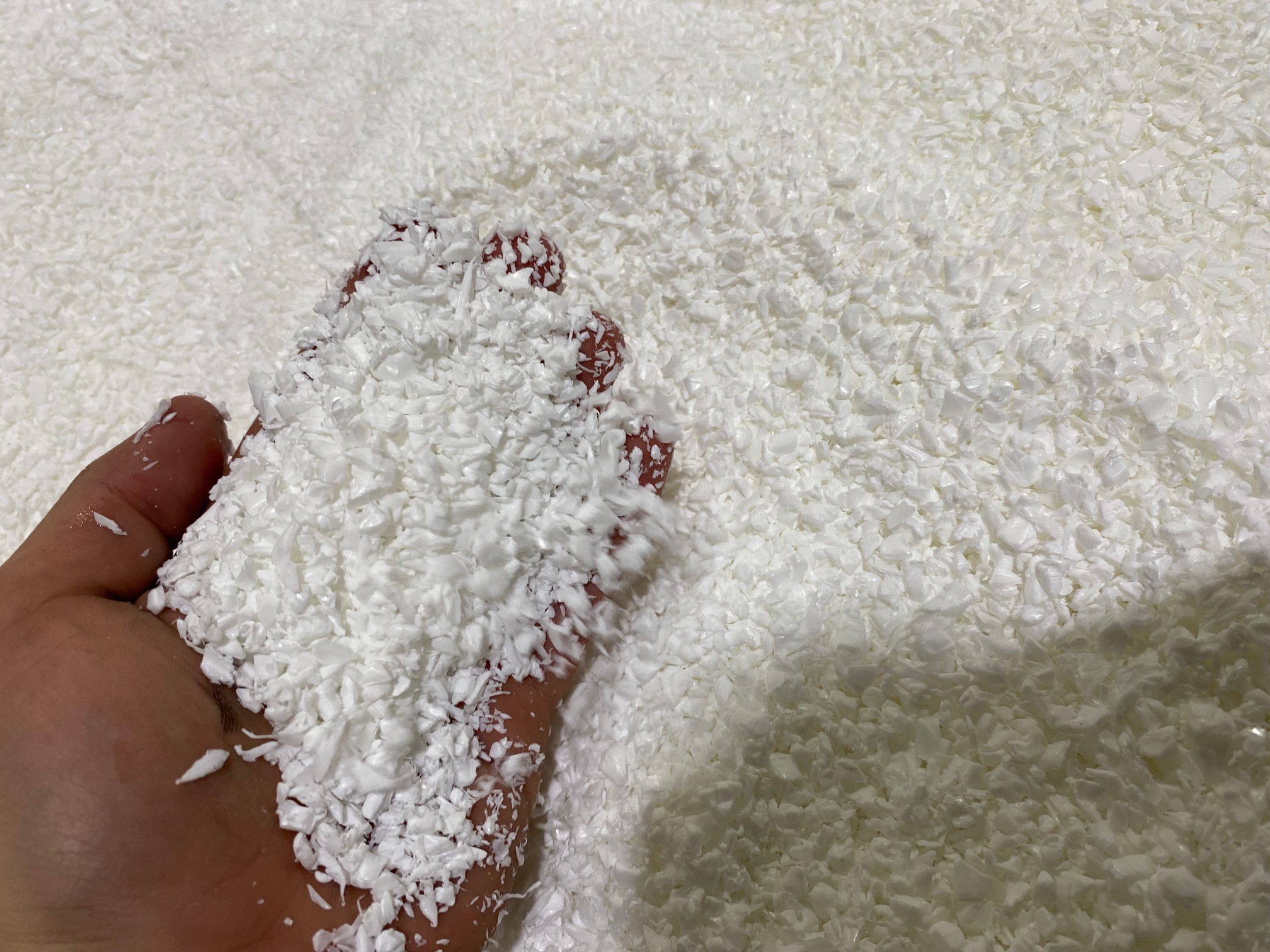 HDPE Plastic Regrind Material